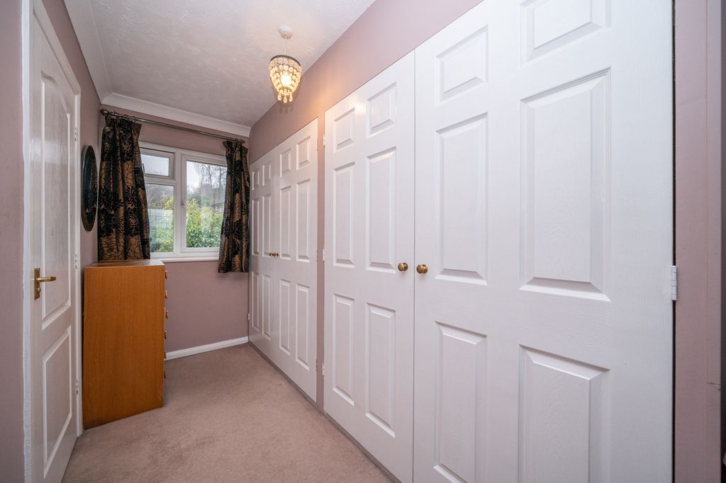 Additional image 13 of 5 bed detached house for saleFieldway, Berkhamsted HP4