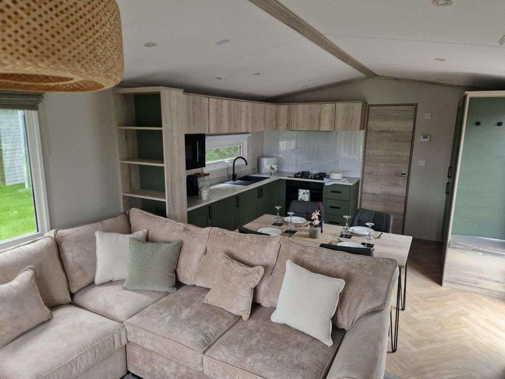Additional image 4 of 2 bed mobile/park home for saleFintry, Glasgow G63
