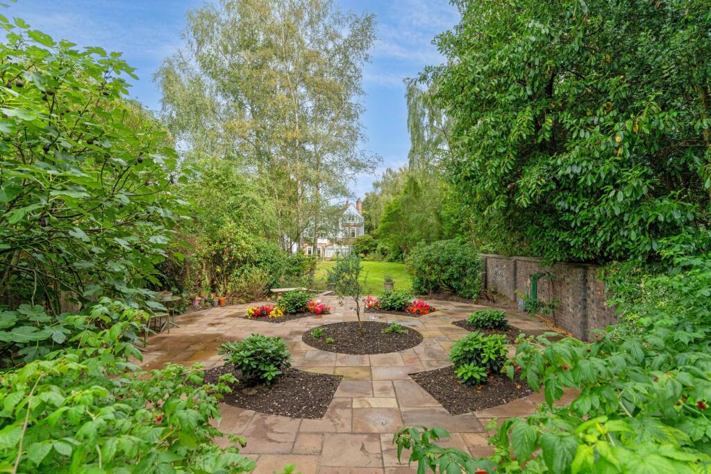 Additional image 43 of Hartopp Road, Four Oaks Estate, B74