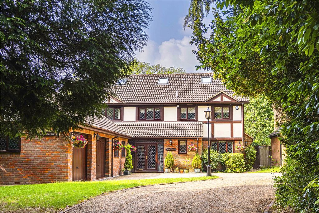 Additional image 5 of 5 bed detached house for saleThe Beech, Gravel Path, Berkhamsted, Hertfordshire HP4