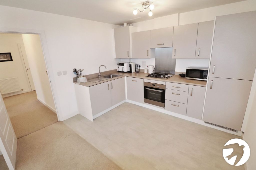 Additional image 11 of 2 bed flat for saleMorris Drive, Belvedere DA17