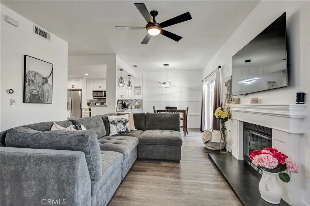 Additional image 61 of 28102 Bobwhite Cir Unit 3, Saugus, CA 91350