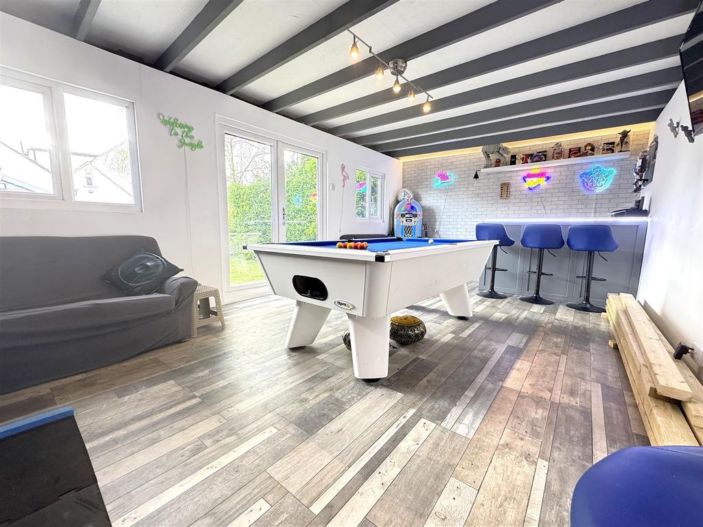 Additional image 20 of 4 bed semi-detached house for saleGlynde Road, Bexleyheath DA7