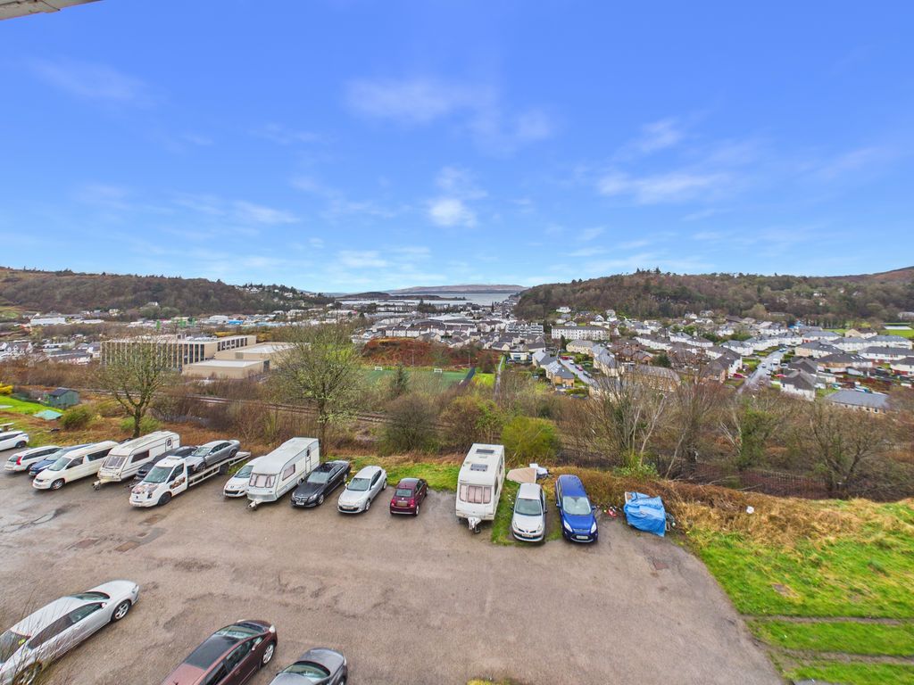Additional image 2 of 3 bed flat for sale21H Shuna Terrace, Oban PA34