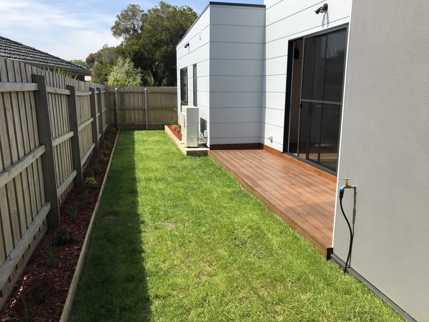 16 Dalgleish Avenue, Rosebud VIC 3939 photo 2