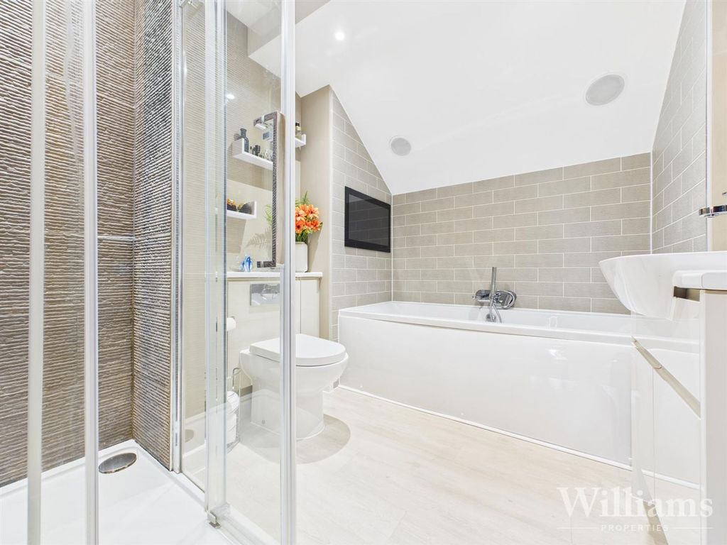 Additional image 7 of 4 bed detached house for saleBridleway, Weston Turville HP22