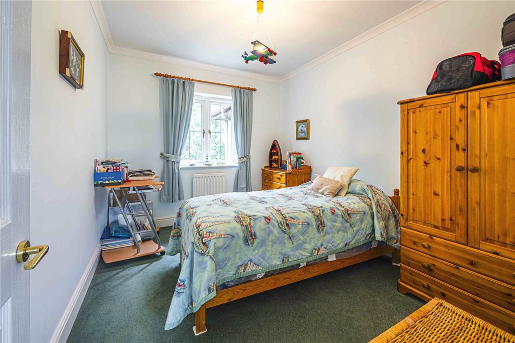 Additional image 24 of 5 bed detached house for saleShenstone Hill, Gravel Path, Berkhamsted, Hertfordshire HP4