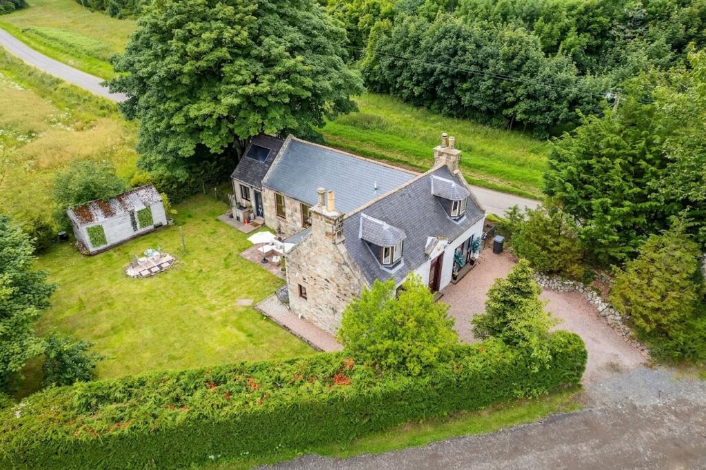 Gadie Bank Cottage, Gaudiebank, Premany. AB52 6PL