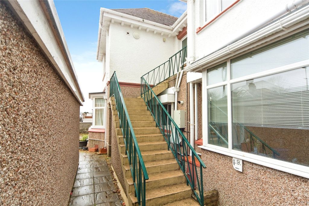 Additional image 19 of 2 bed flat for saleWarren Drive, Deganwy, Conwy LL31