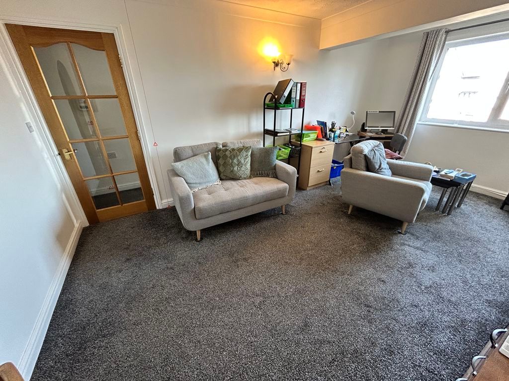 Additional image 4 of 1 bed flat for saleConway Road, Colwyn Bay LL29