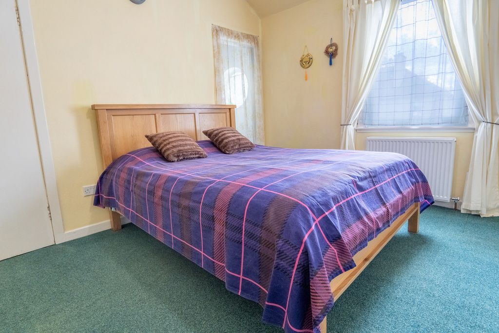 Additional image 10 of 2 bed flat for saleLochalsh Road, Inverness IV3