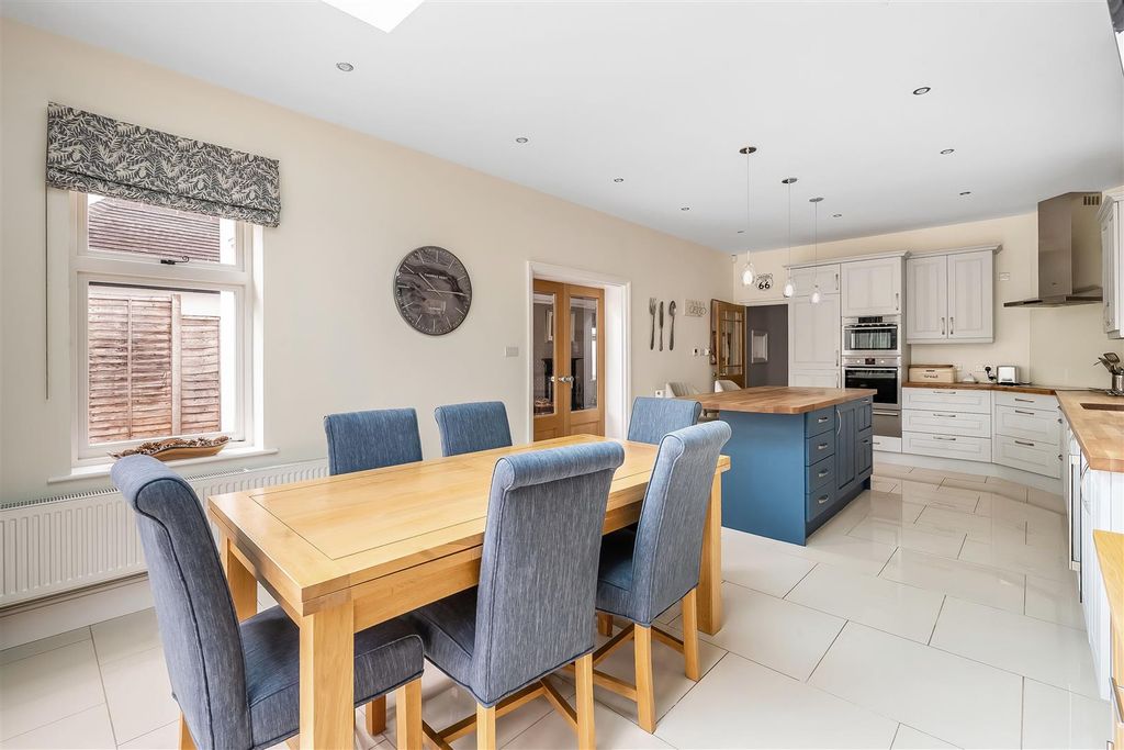 Additional image 13 of 4 bed detached house for saleAgates Lane, Ashtead KT21