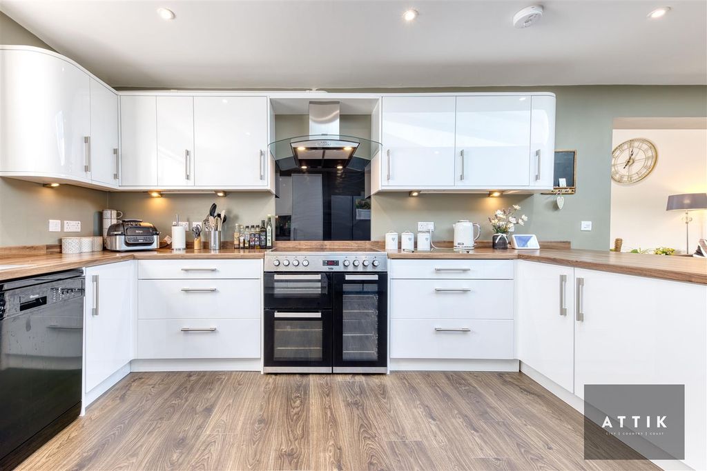 Additional image 15 of 3 bed detached bungalow for saleBlyford Lane, Wenhaston, Halesworth IP19