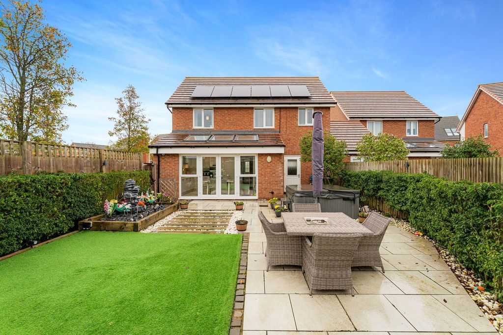 Additional image 7 of 3 bed detached house for saleOld Coach Road, Runcorn WA7
