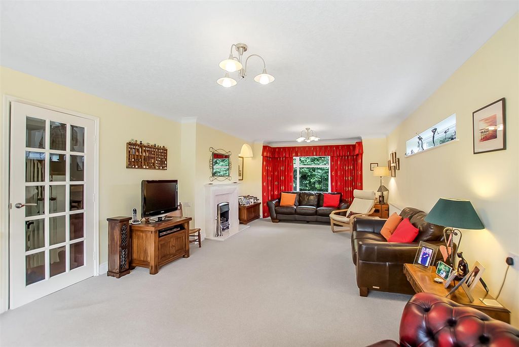 Additional image 4 of 4 bed semi-detached house for saleRaby Avenue, Barnard Castle DL12