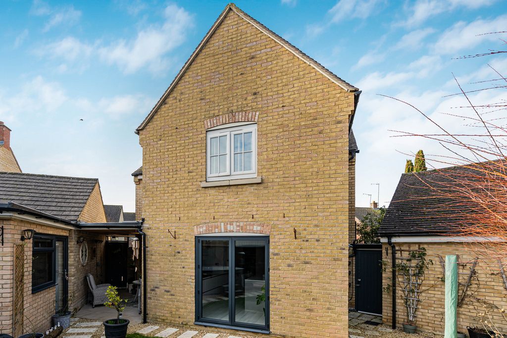 Additional image 41 of 4 bed detached house for saleCorncrake Way, Bicester OX26