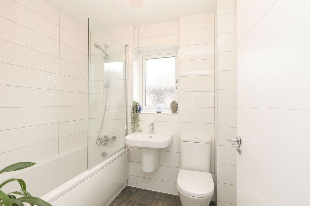 Additional image 17 of 3 bed semi-detached house for saleSawmill Mews, Chesterfield S41