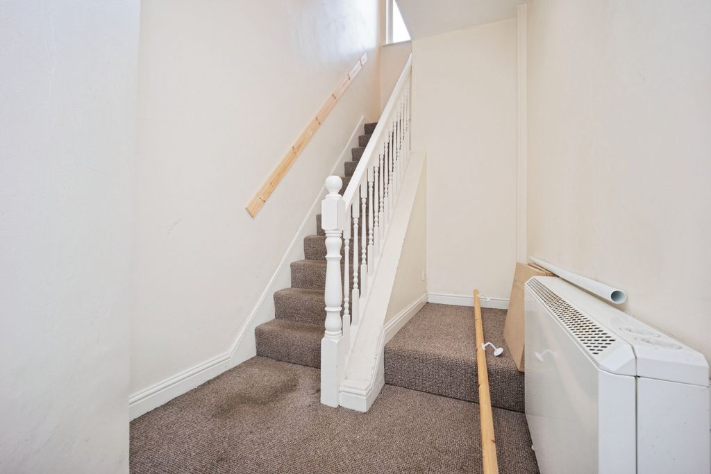 Additional image 6 of 2 bed flat for saleHigh Street, Stalybridge SK15