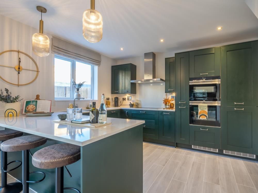 5 bed detached house for sale"Hampstead" at Shoe Lane, Farnborough GU11