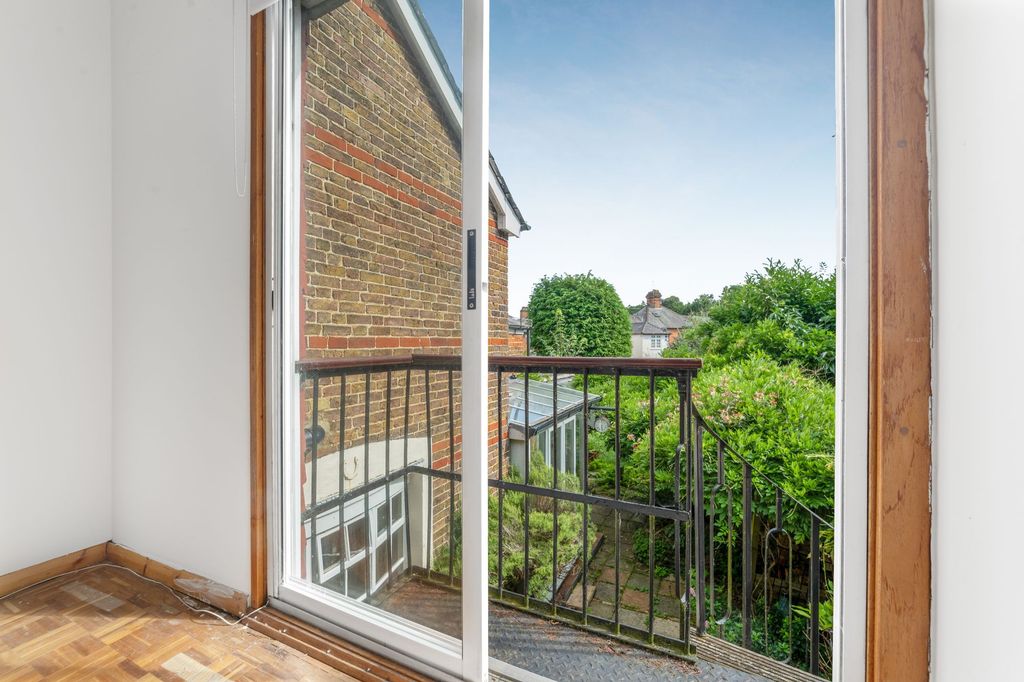 Additional image 6 of 3 bed semi-detached house for saleBeech Hill Road, Sunningdale SL5