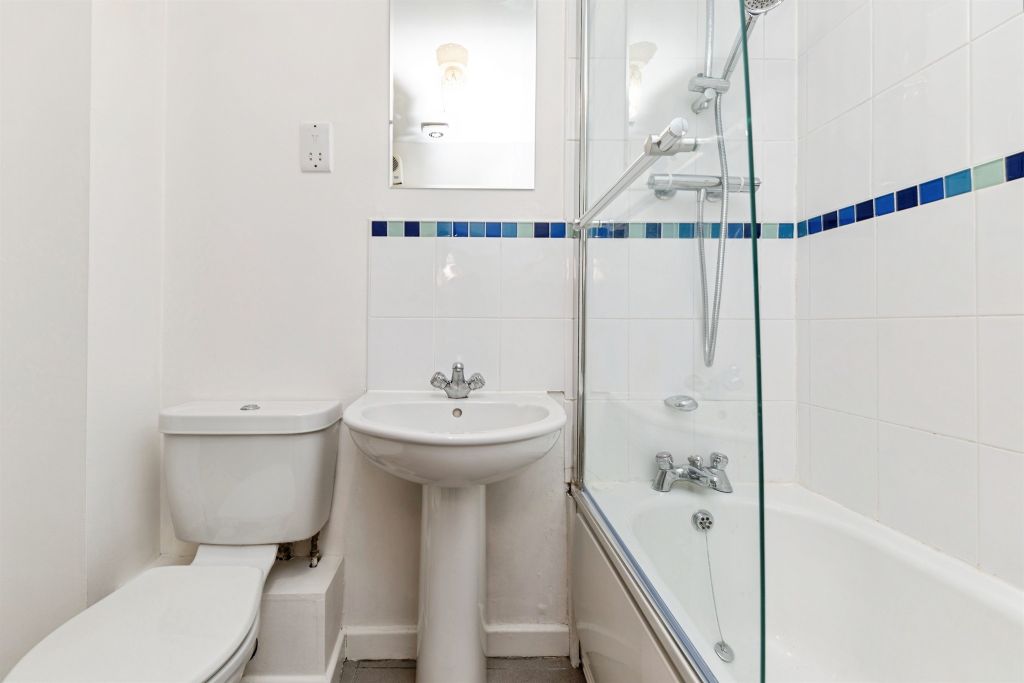 Additional image 12 of 1 bed flat for saleBirds Hill, Letchworth Garden City SG6