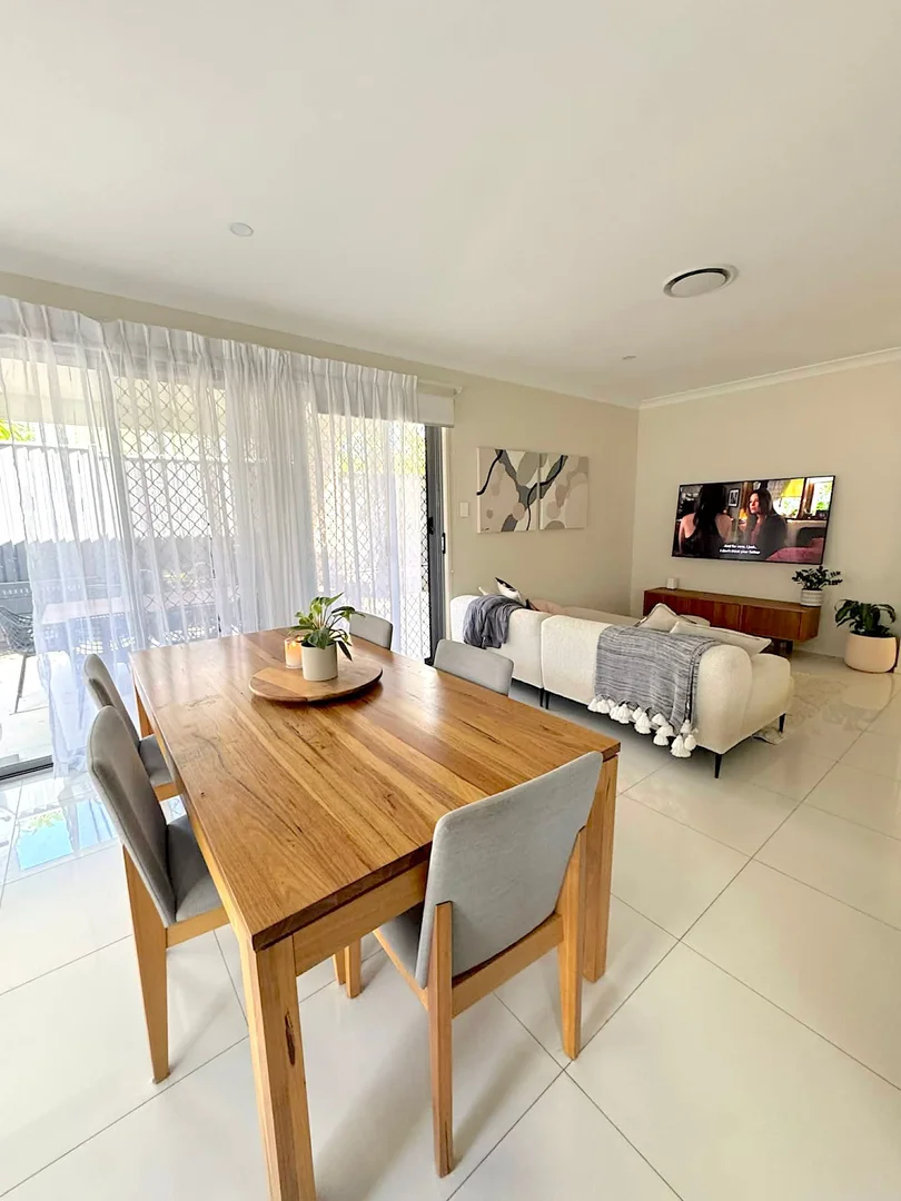 Additional image 2 of 102 Willard Street, Carina Heights QLD 4152