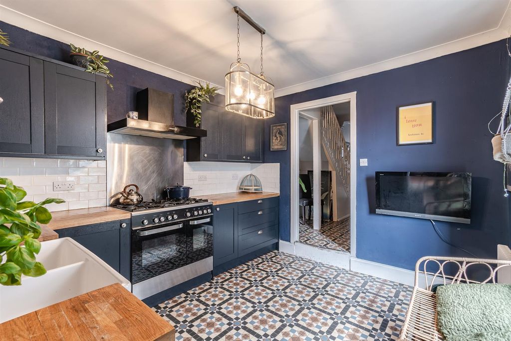 Additional image 22 of 4 bed terraced house for saleCastleland Street, Barry CF63