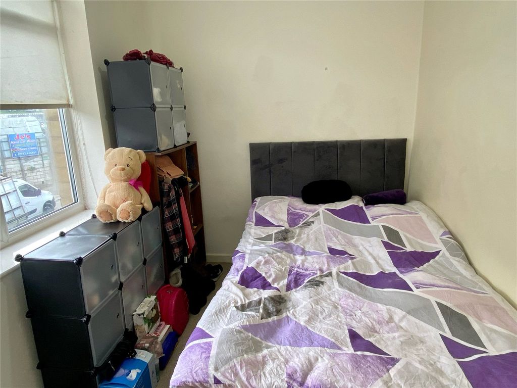 Additional image 4 of 2 bed flat for saleTalbot Mills, Well Lane, Batley WF17