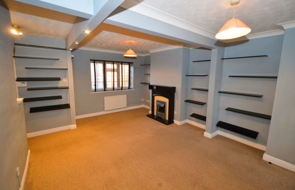 Additional image 2 of 1 bed flat for sale31A High Street, Bagshot, Surrey GU19