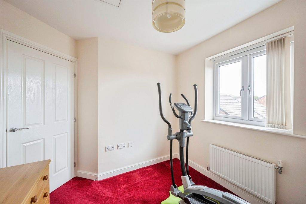 Additional image 11 of 2 bed flat for saleCarr House Road, Hyde Park, Doncaster DN4