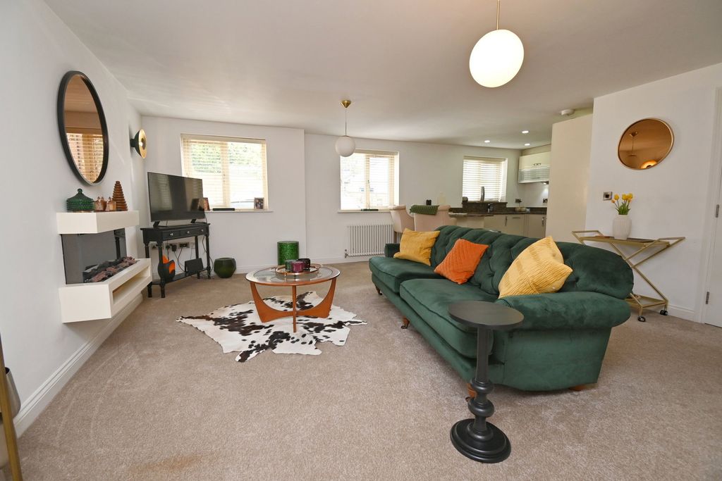Additional image 3 of 2 bed flat for saleDark Lane, Barnsley S70
