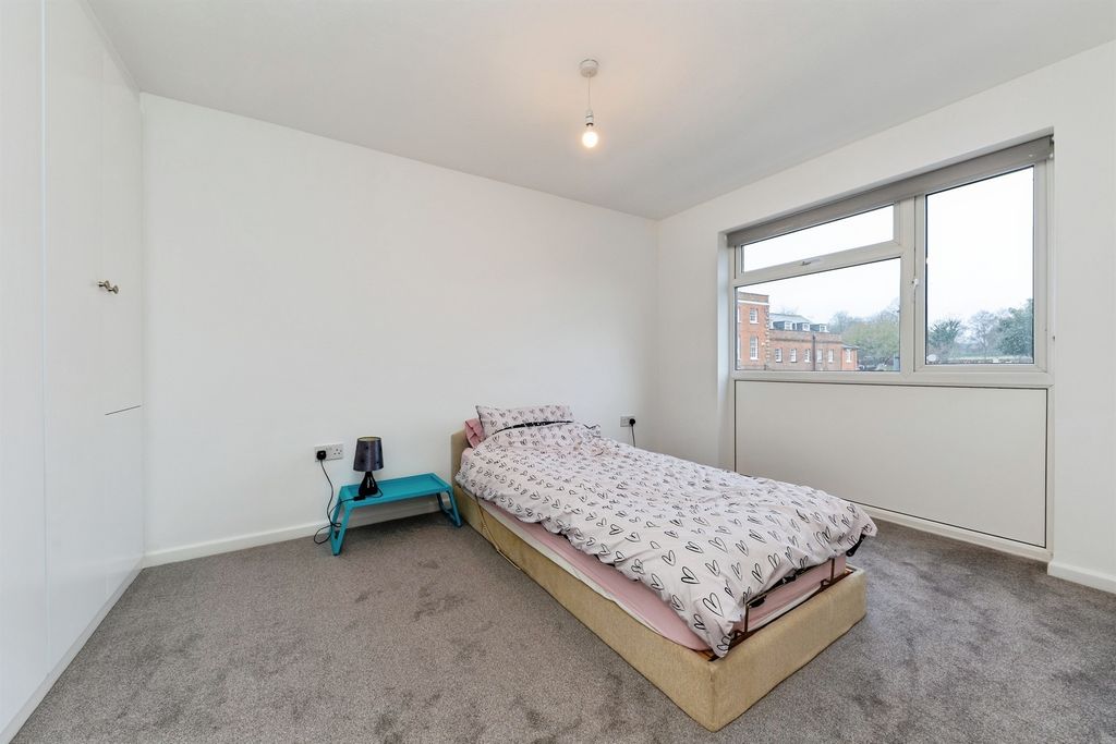 Additional image 13 of 3 bed end terrace house for saleThe Gardens, Baldock SG7