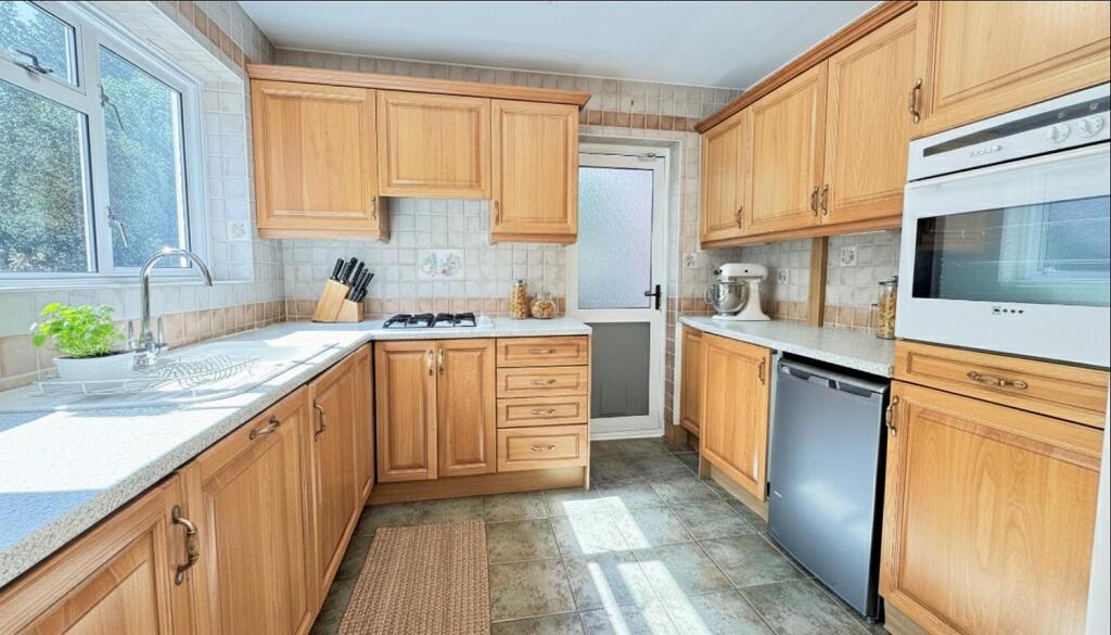 Additional image 5 of Heath Road, Welwyn, Hertfordshire, AL6