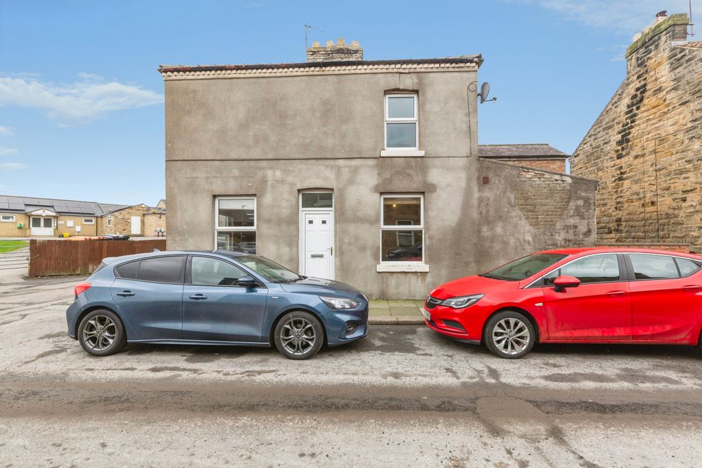 2 bed end terrace house for saleMarshall Street, Barnard Castle DL12