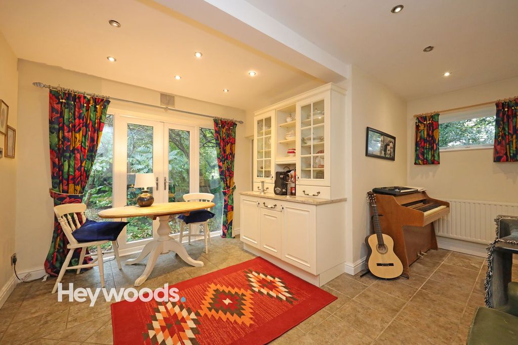 Additional image 10 of 4 bed detached house for saleChantry Road, Westlands, Newcastle Under Lyme ST5