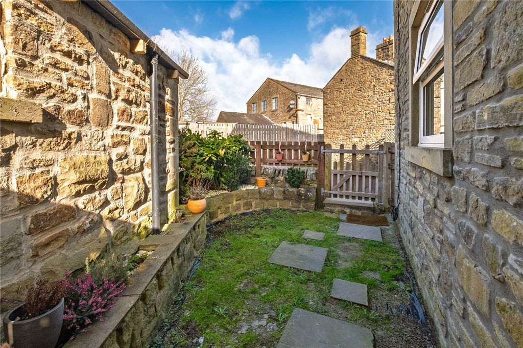 Additional image 23 of 3 bed detached house for saleCornmill Terrace, Barnoldswick, Lancashire BB18
