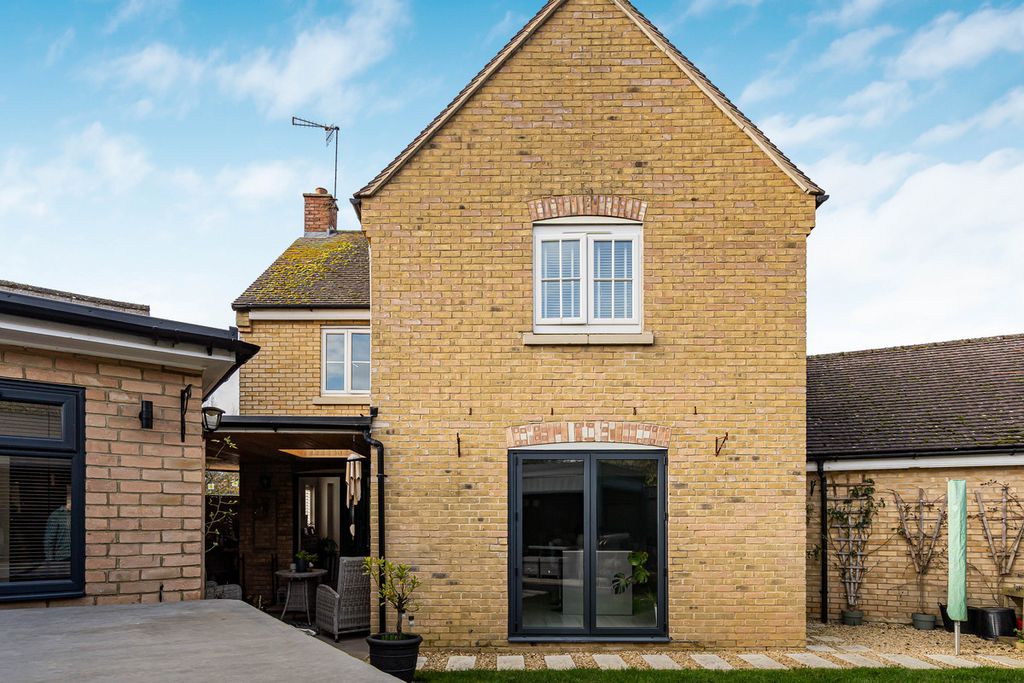 Additional image 44 of 4 bed detached house for saleCorncrake Way, Bicester OX26