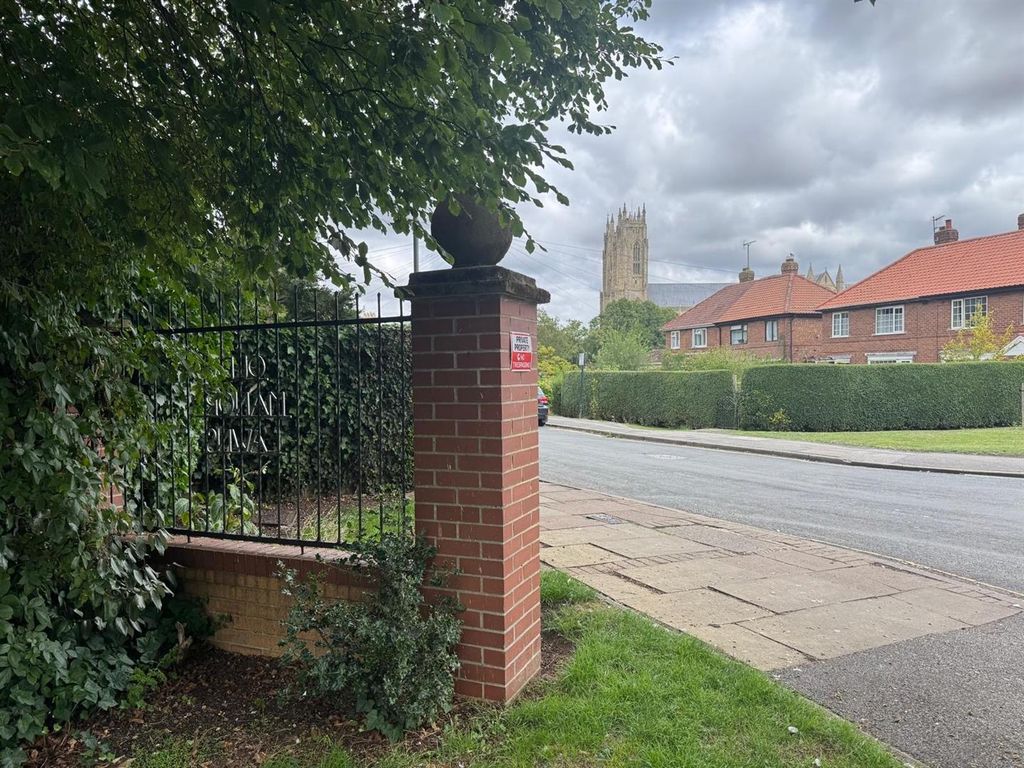Additional image 14 of 2 bed flat for saleOld Manor Lawns, Long Lane, Beverley HU17