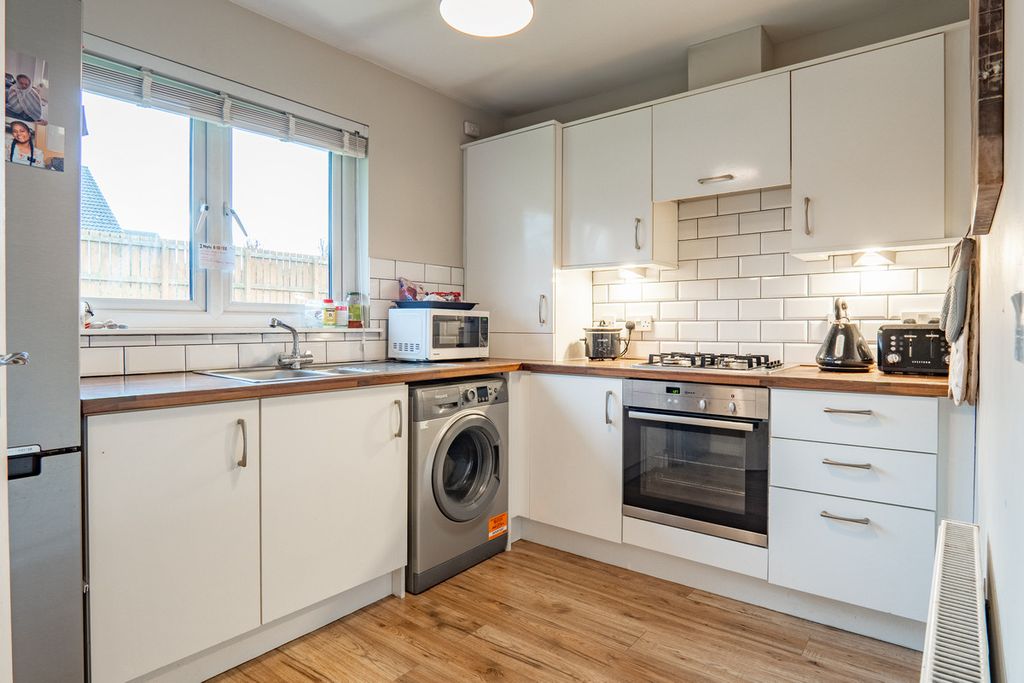 Additional image 7 of 2 bed flat for saleHolm Farm Road, Inverness IV2