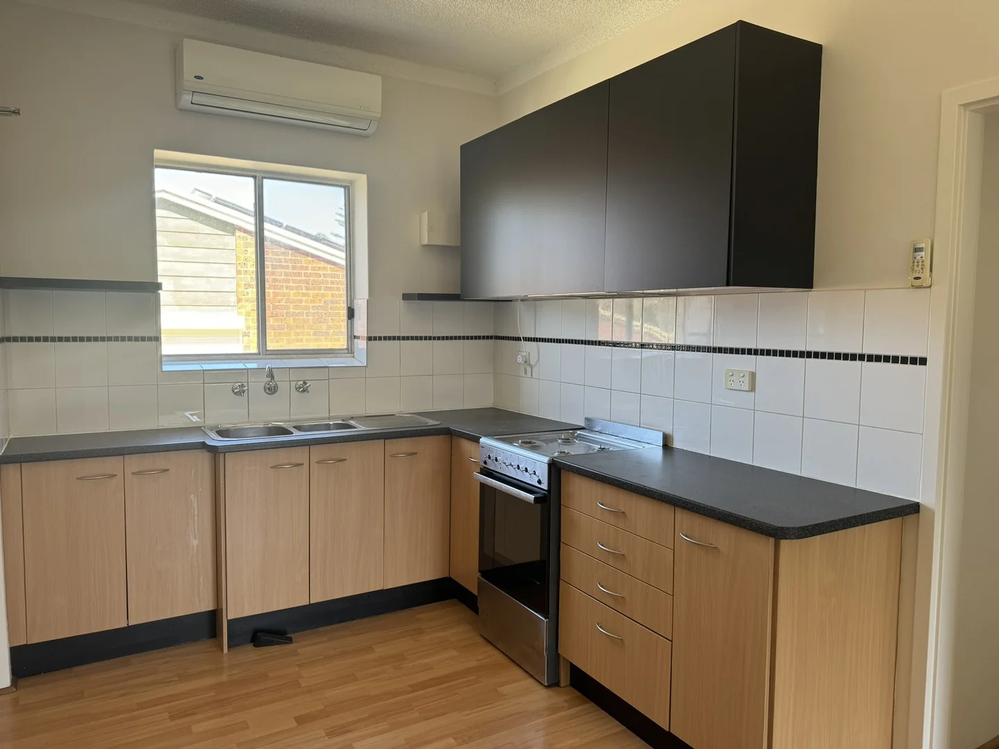 12/180 Seaview Road, Henley Beach South SA 5022