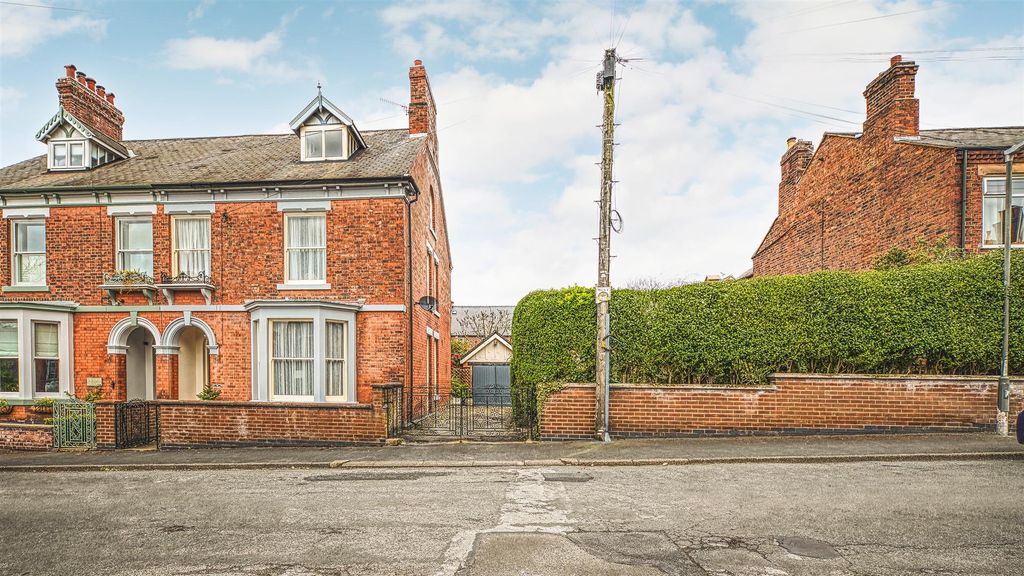 Additional image 5 of 5 bed semi-detached house for saleAlbert Street, Belper DE56