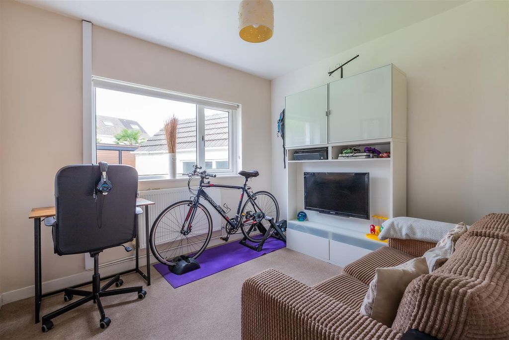 Additional image 8 of 4 bed semi-detached house for saleBorrowdale Close, Penylan, Cardiff CF23
