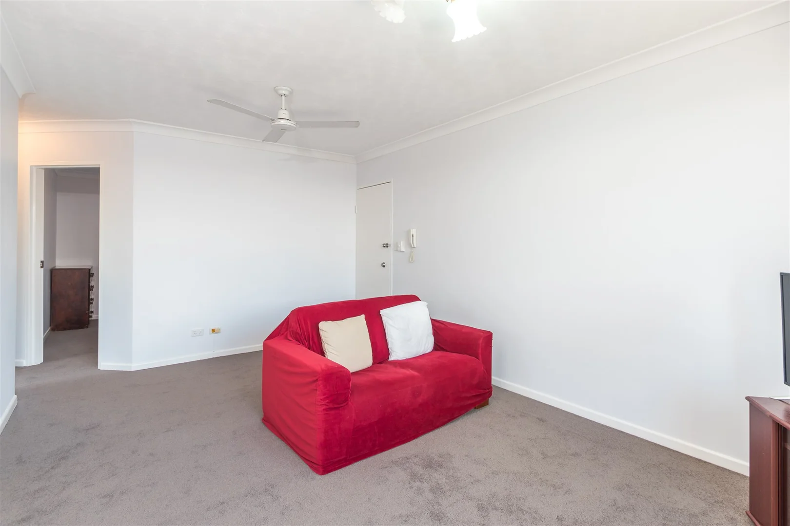 Additional image 2 of 1/88 Victoria Terrace, Greenslopes QLD 4120