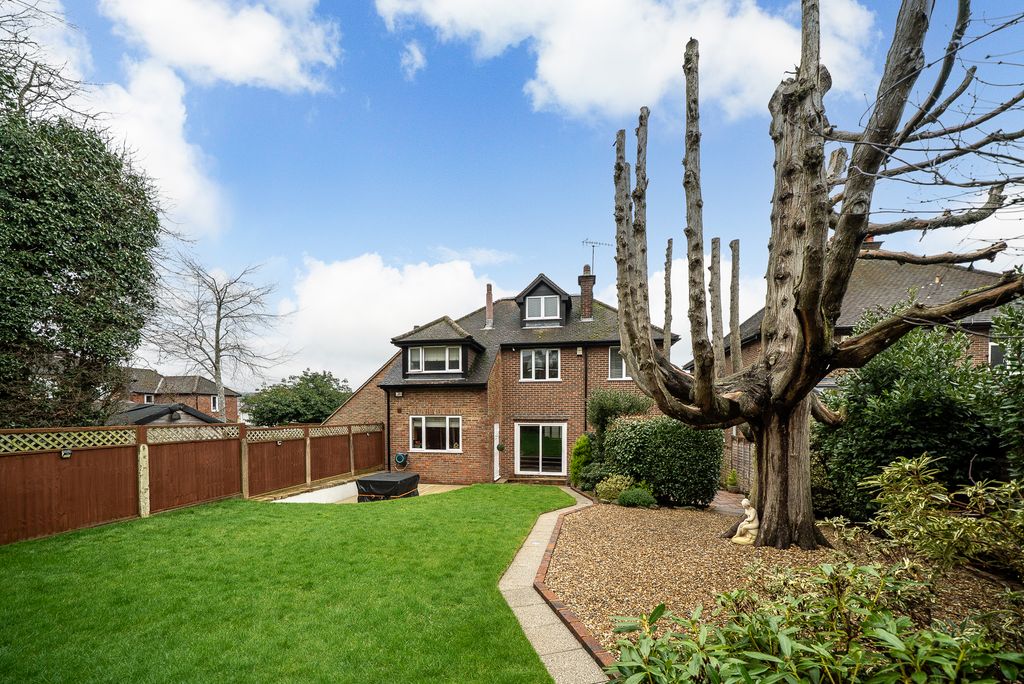 Additional image 21 of 4 bed detached house for saleWest Road, Berkhamsted HP4
