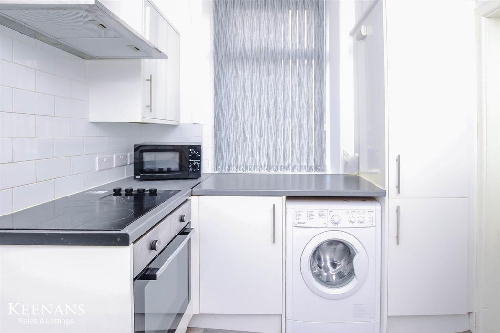 Additional image 4 of 2 bed flat for saleVictoria Street, Accrington BB5