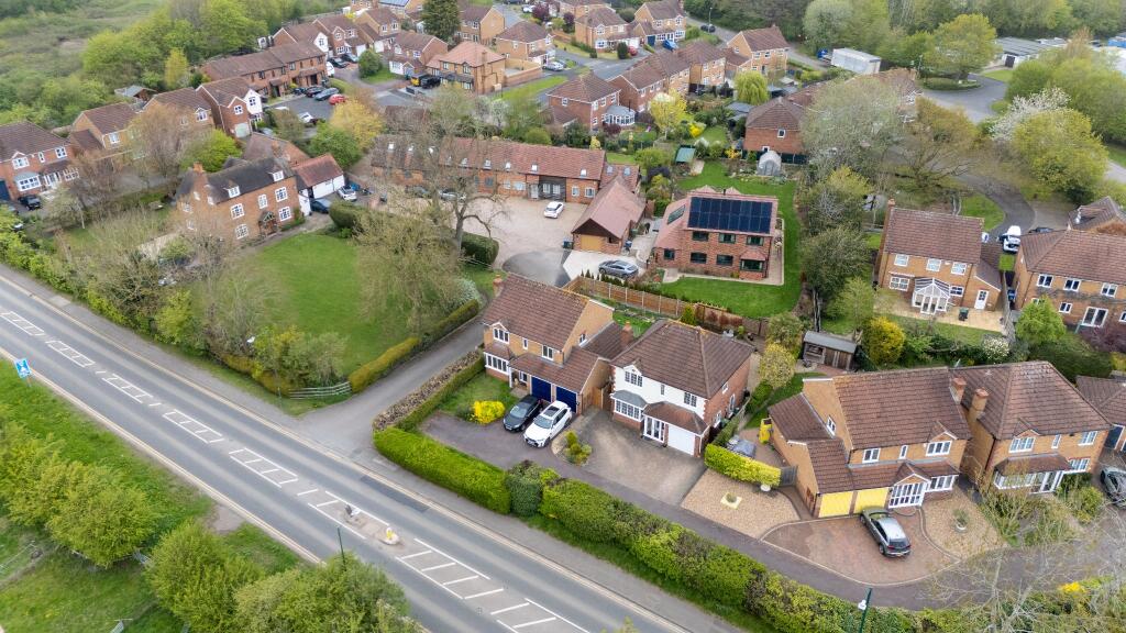 Additional image 25 of Kiln Close, Studley, B80