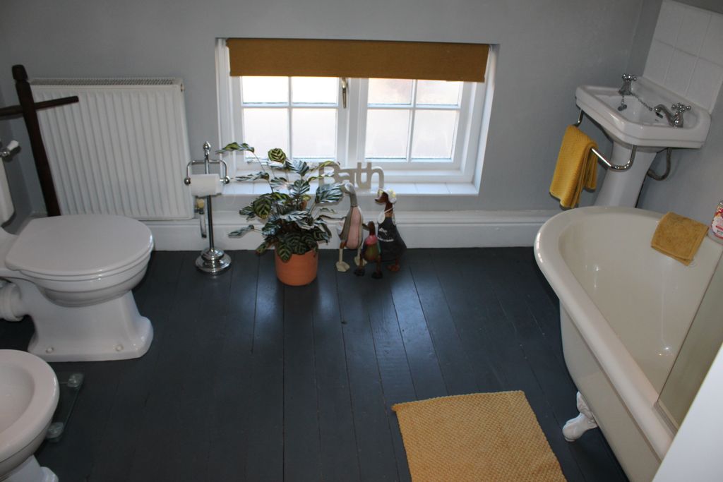 Additional image 12 of 3 bed cottage for saleSouth Street, Barnetby DN38