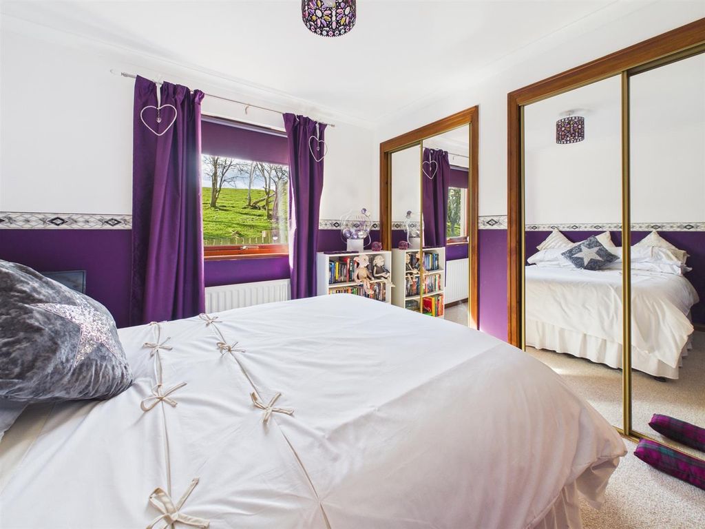 Additional image 11 of 5 bed detached bungalow for saleTomonie, Fort William PH33