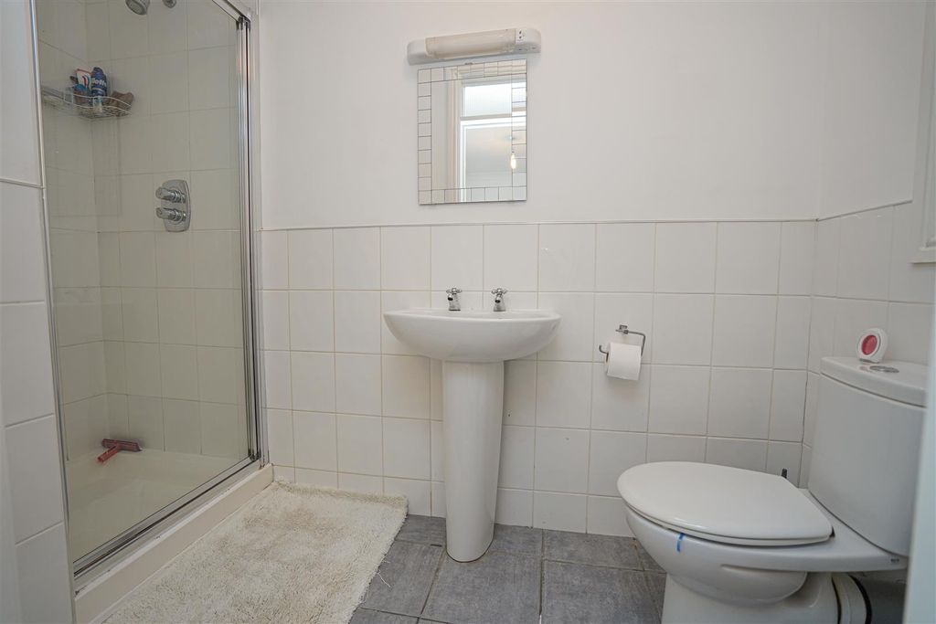 Additional image 12 of 2 bed flat for saleFord House, Rowe Close, Bideford EX39