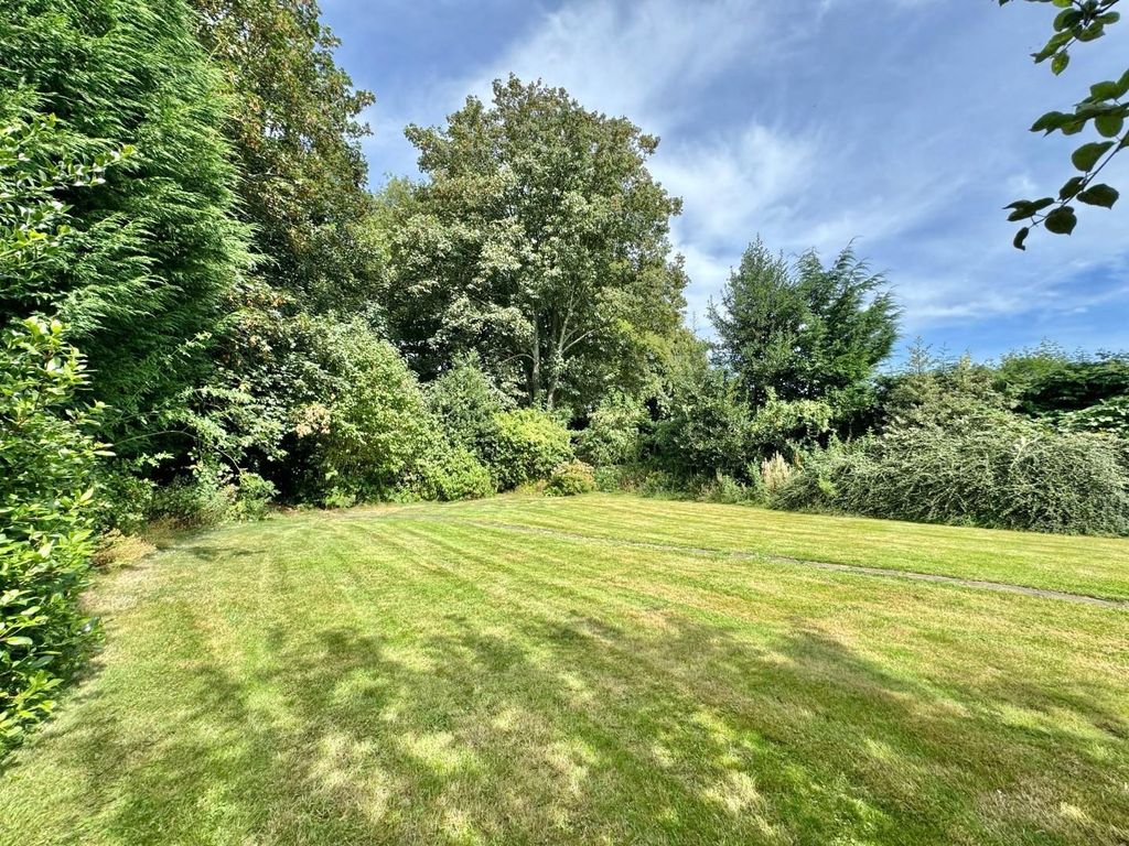 Additional image 29 of 5 bed detached house for saleDoncaster Road, Darfield, Barnsley S73